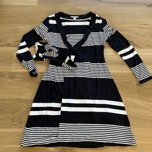 Banana Republic stretch cotton wrap dress.  Like new.